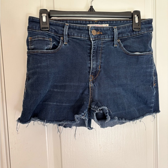 Levi's Pants - Levi's Dark Blue Classic Mid Rise Skinny Frayed Hem Denim Shorts Women’s size 8